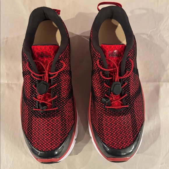 Dr. Comfort Jason Red Men’s tieless Athletic Shoe size 10.5 XW - Picture 1 of 6